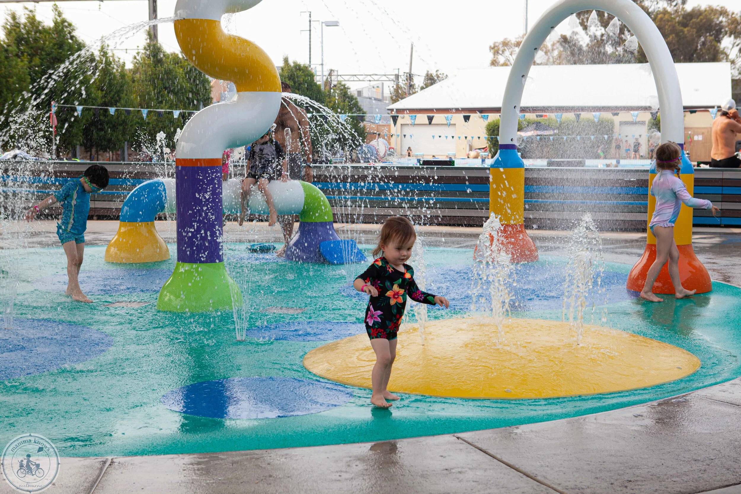 brunswick baths, brunswick — mamma knows north