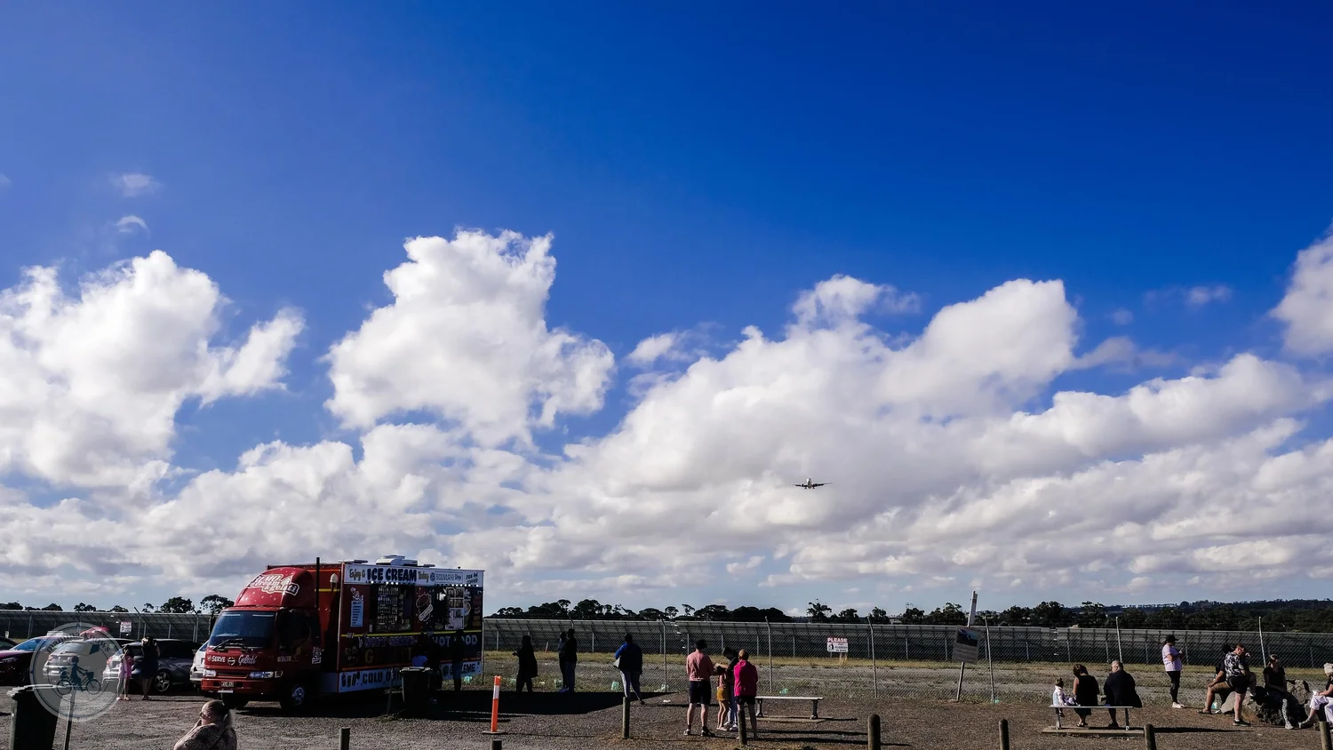 aeroplane viewing area