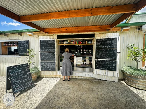 caffe vista @ marnong estate