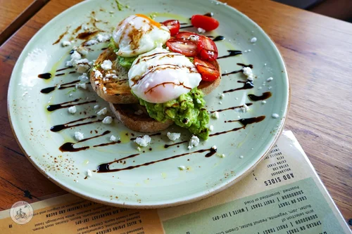 switch and sip play cafe