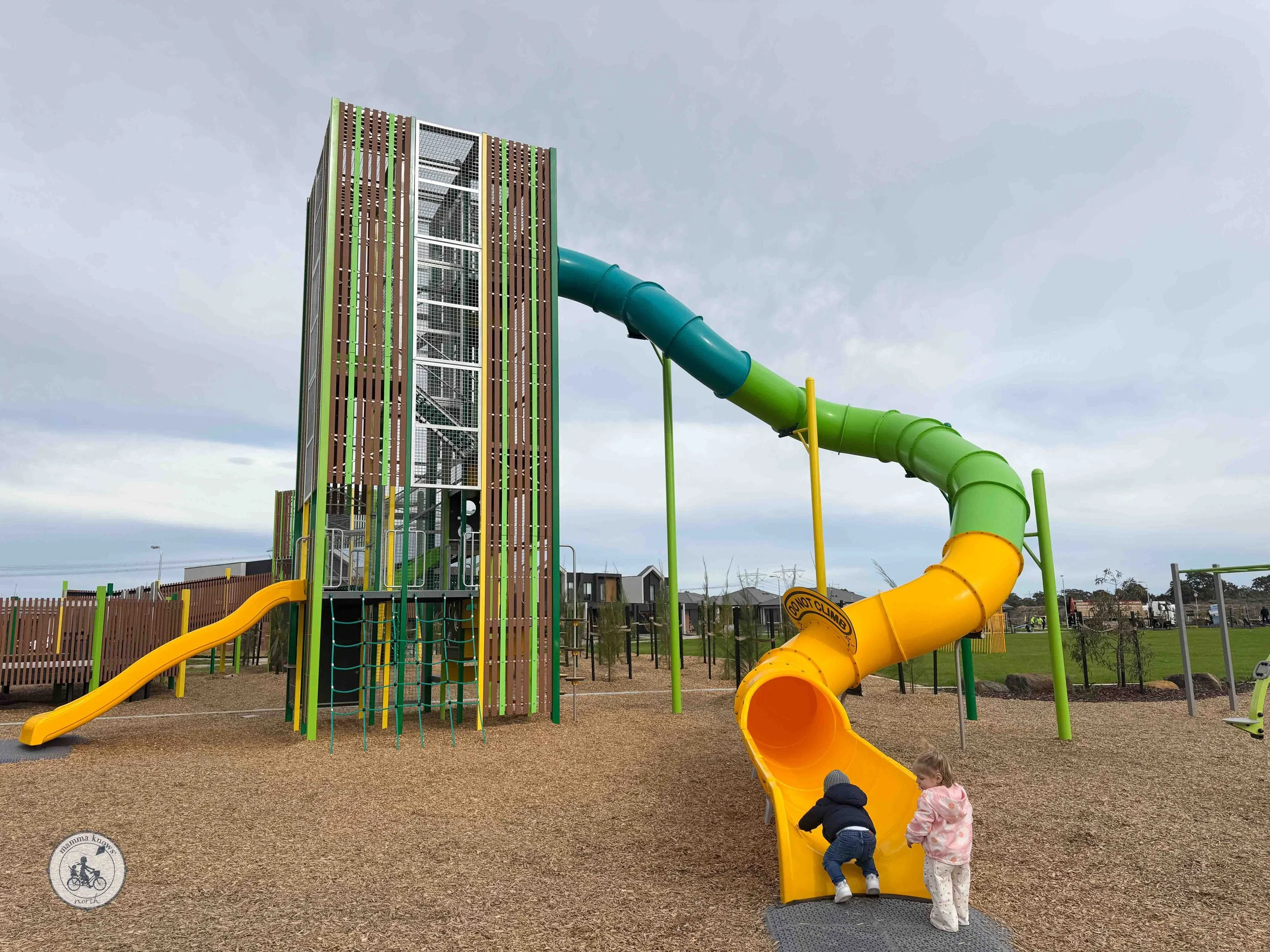 treetop reserve playground, aitken grove (mickleham)