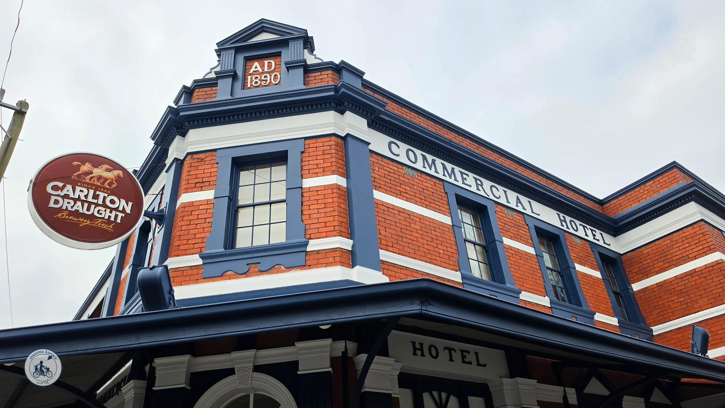 Commercial Hotel, South Morang