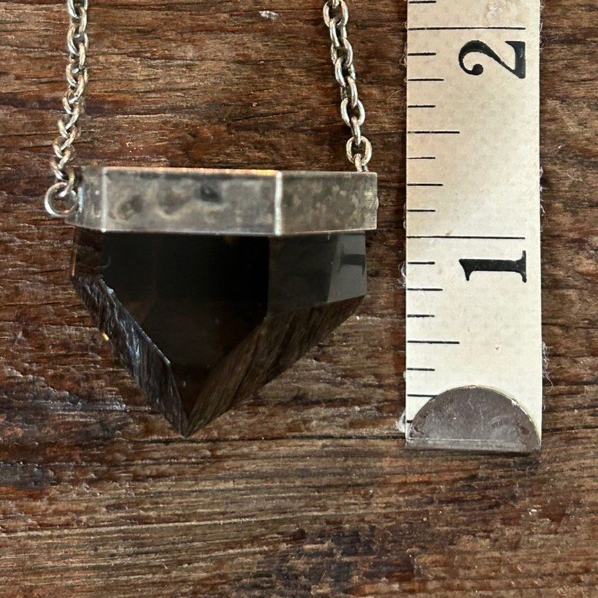 roseblack_2025_smokey_quartz_ruler.jpg