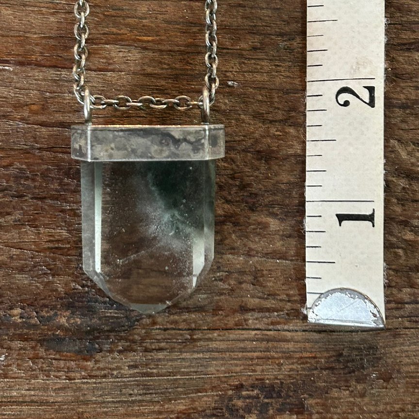 roseblack_2025_garden_quartz_ruler.jpg
