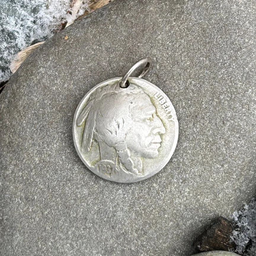 roseblack_2025_buffalonickel_pendant_1.jpg
