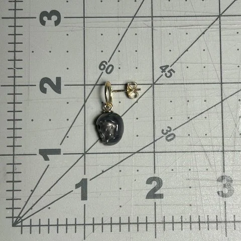 rose_black_2024_black_skull_ruler.jpg
