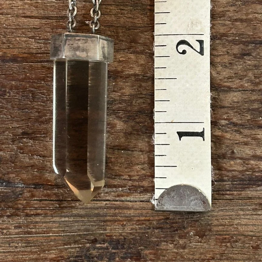 roseblack_2025_citrine_ruler.jpg