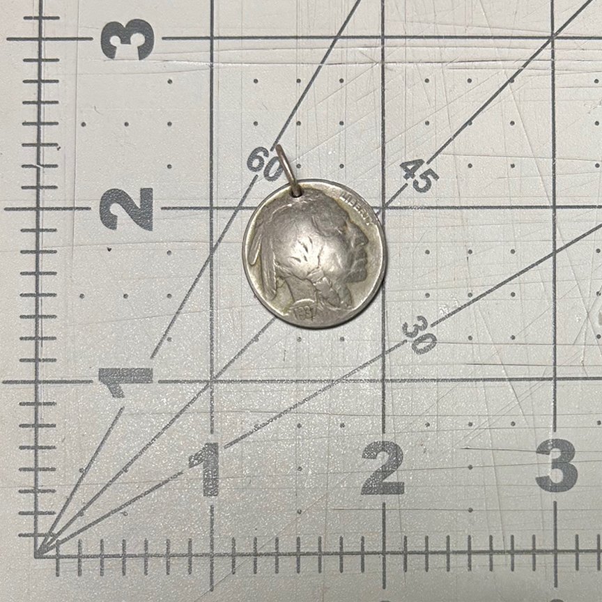 roseblack_2025_buffalonickel_pendant.jpg