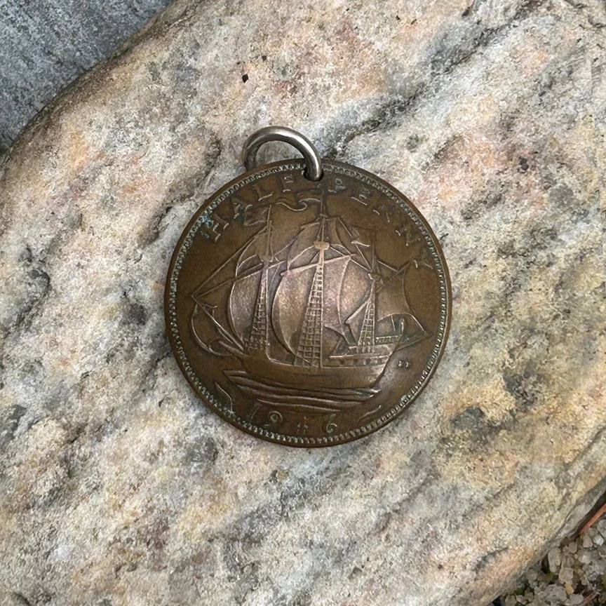 roseblack_2025_halfpenny_pendant_1.jpg