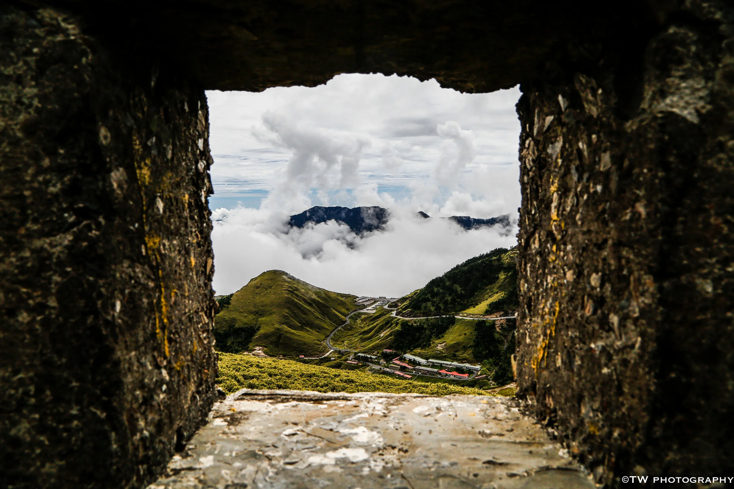 Hiking Viewpoint at Hehuanshan on local village
