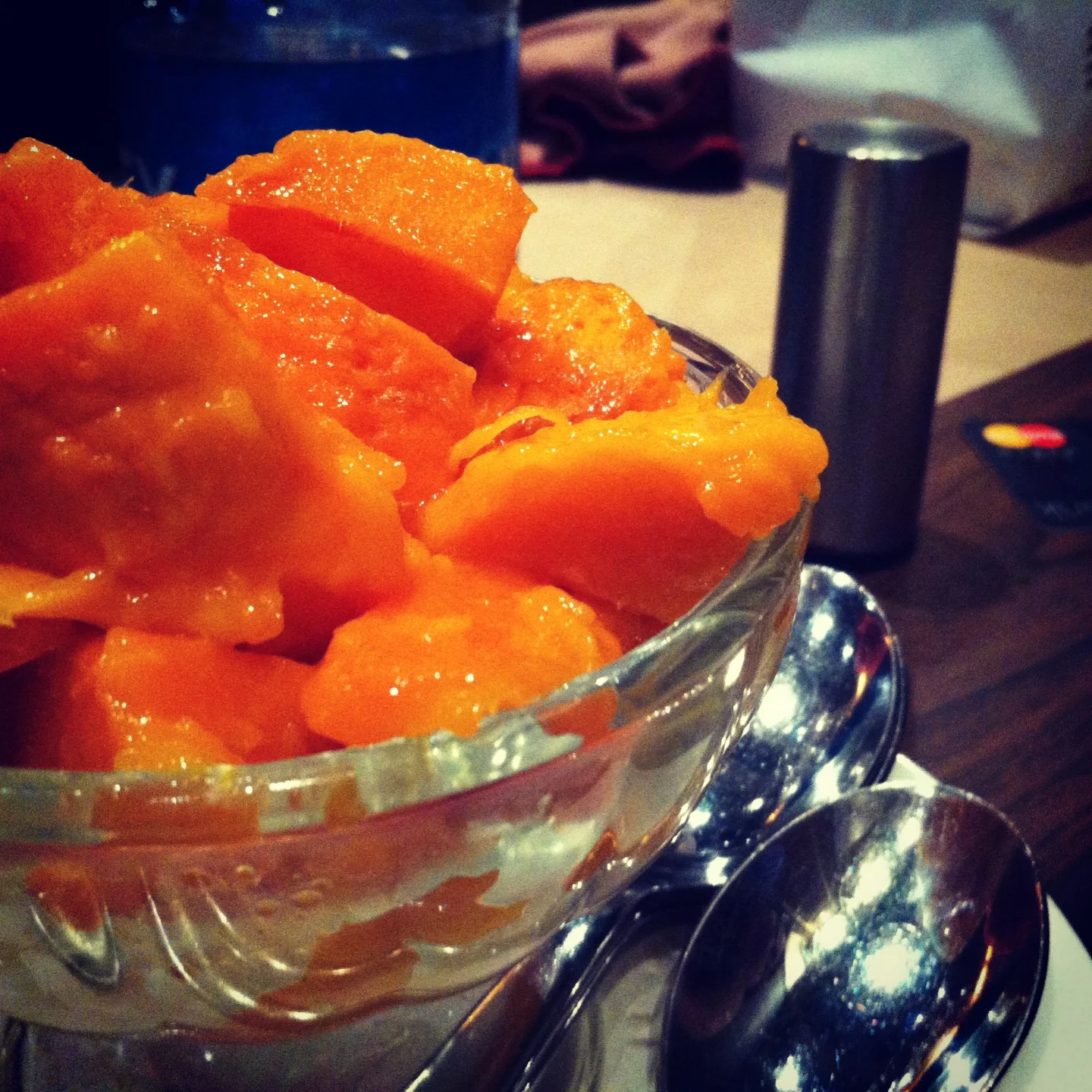 Fresh alphonso mango with ice cream