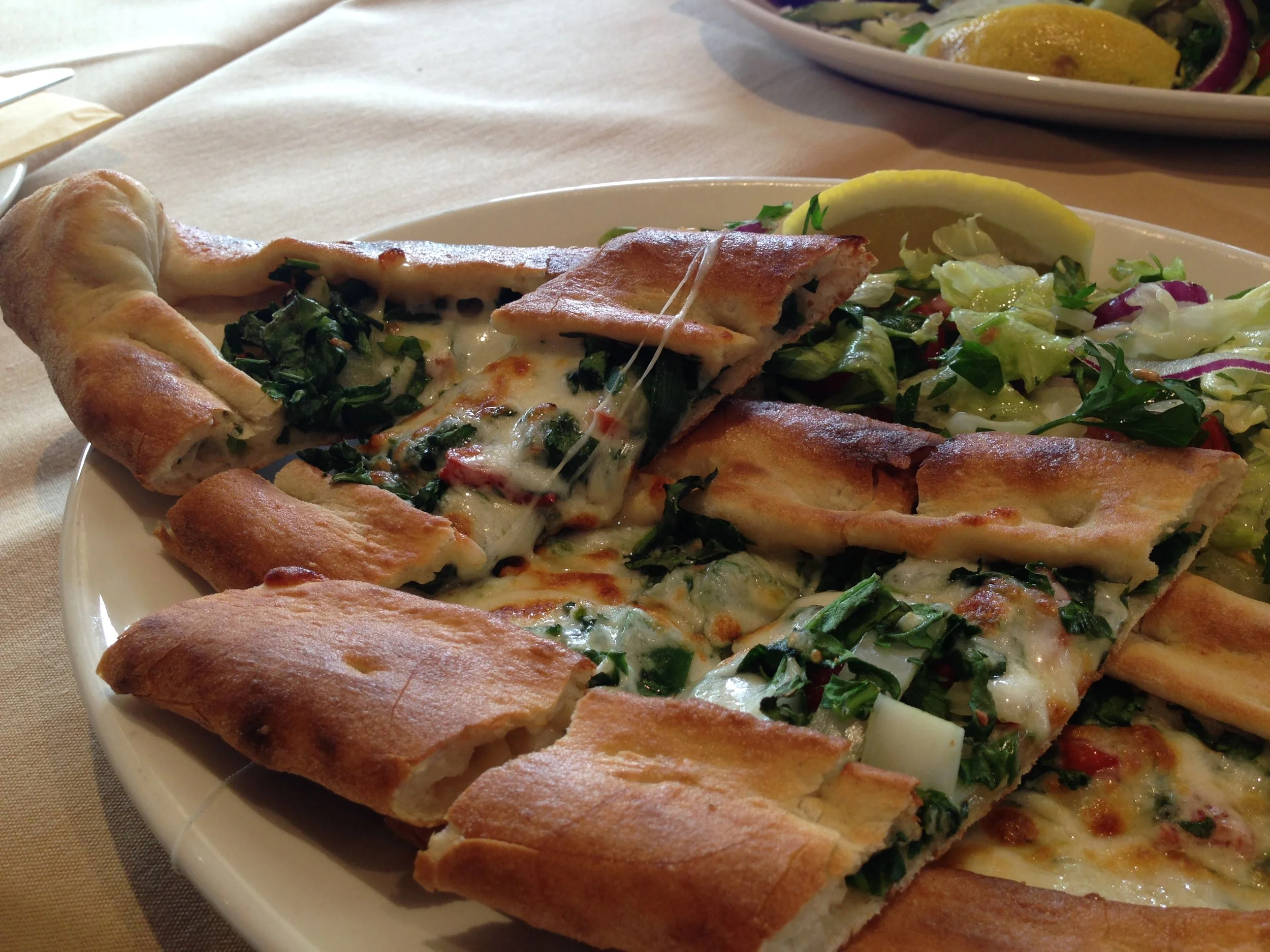 Pide at Mezze Mangal