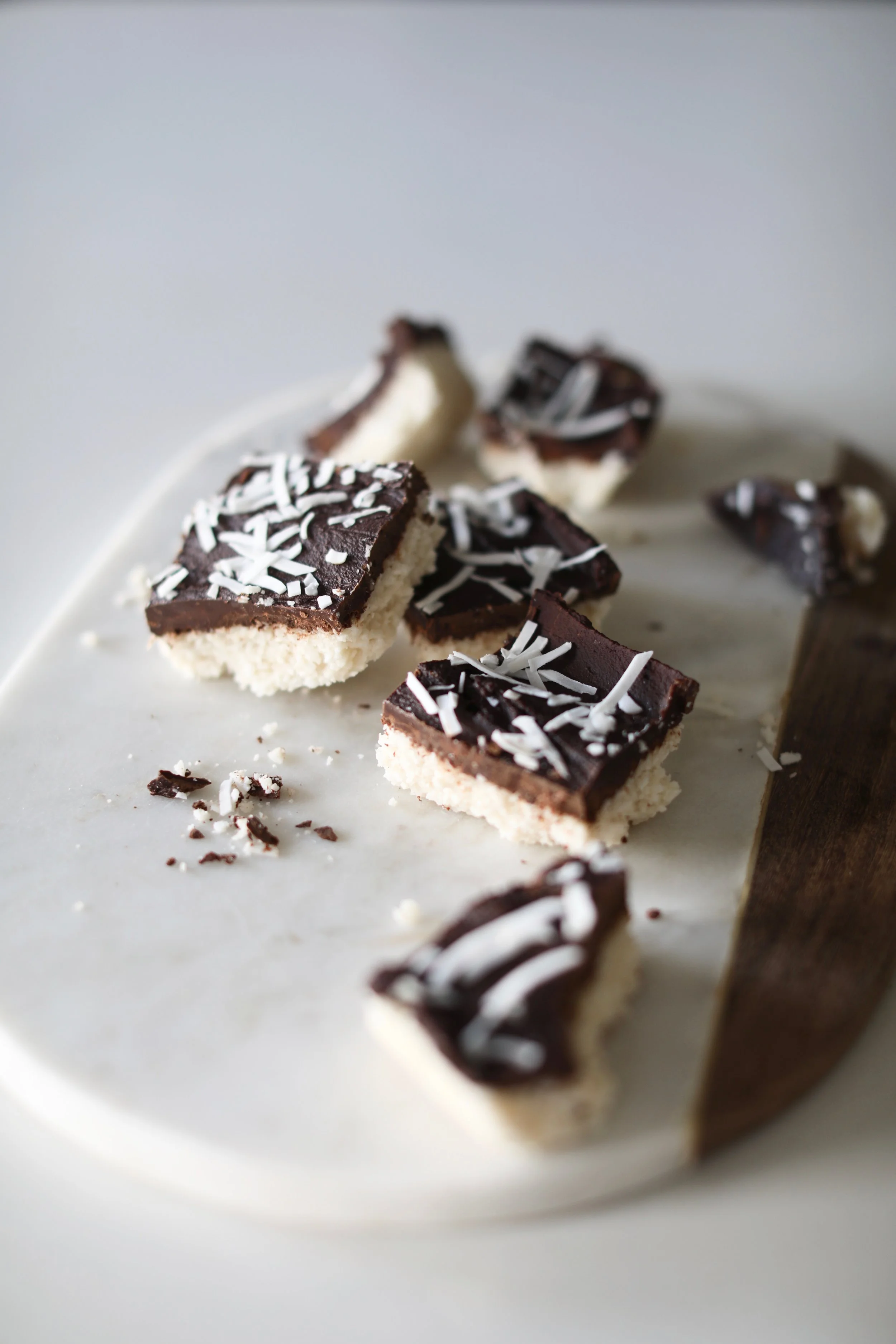 COCONUT CACAO BITES
