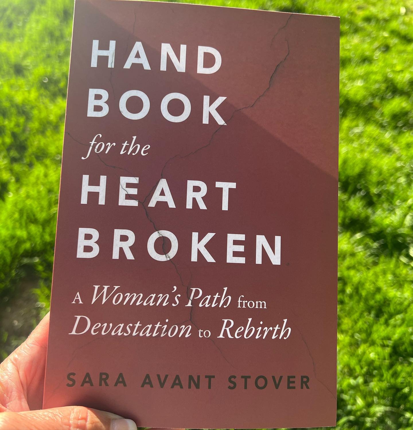 💫Happy news! My friend and colleague, @saraavantstover&rsquo;s, new book is here! 

&ldquo;Handbook for the Heartbroken&rdquo; is an intimate companion for women&rsquo;s most challenging seasons. It expands the heartbreak conversation beyond just br