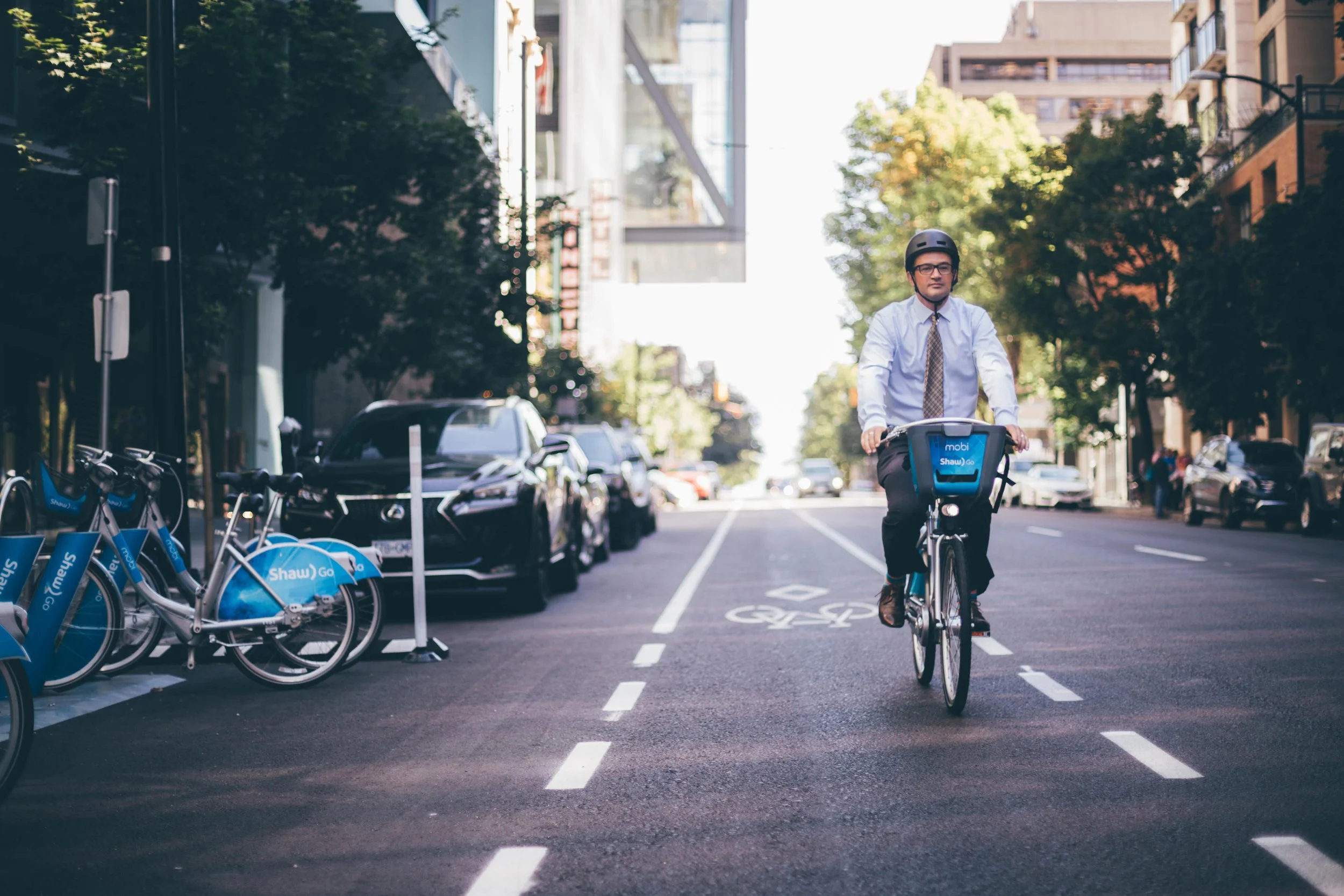 downtown_vancouver_cycling_photographer_kateland.jpg