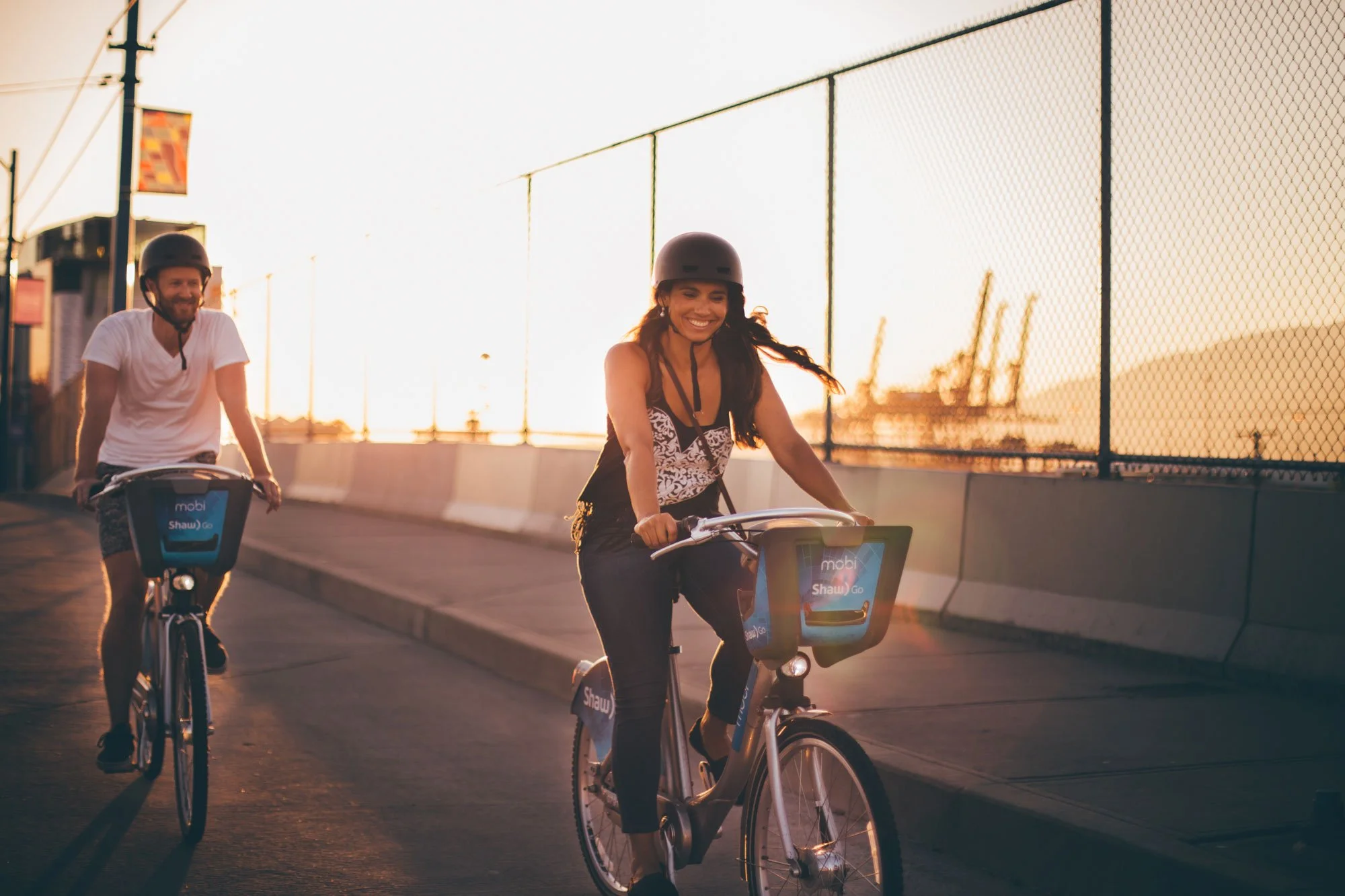 sunset_bike_photography_mobi.jpg