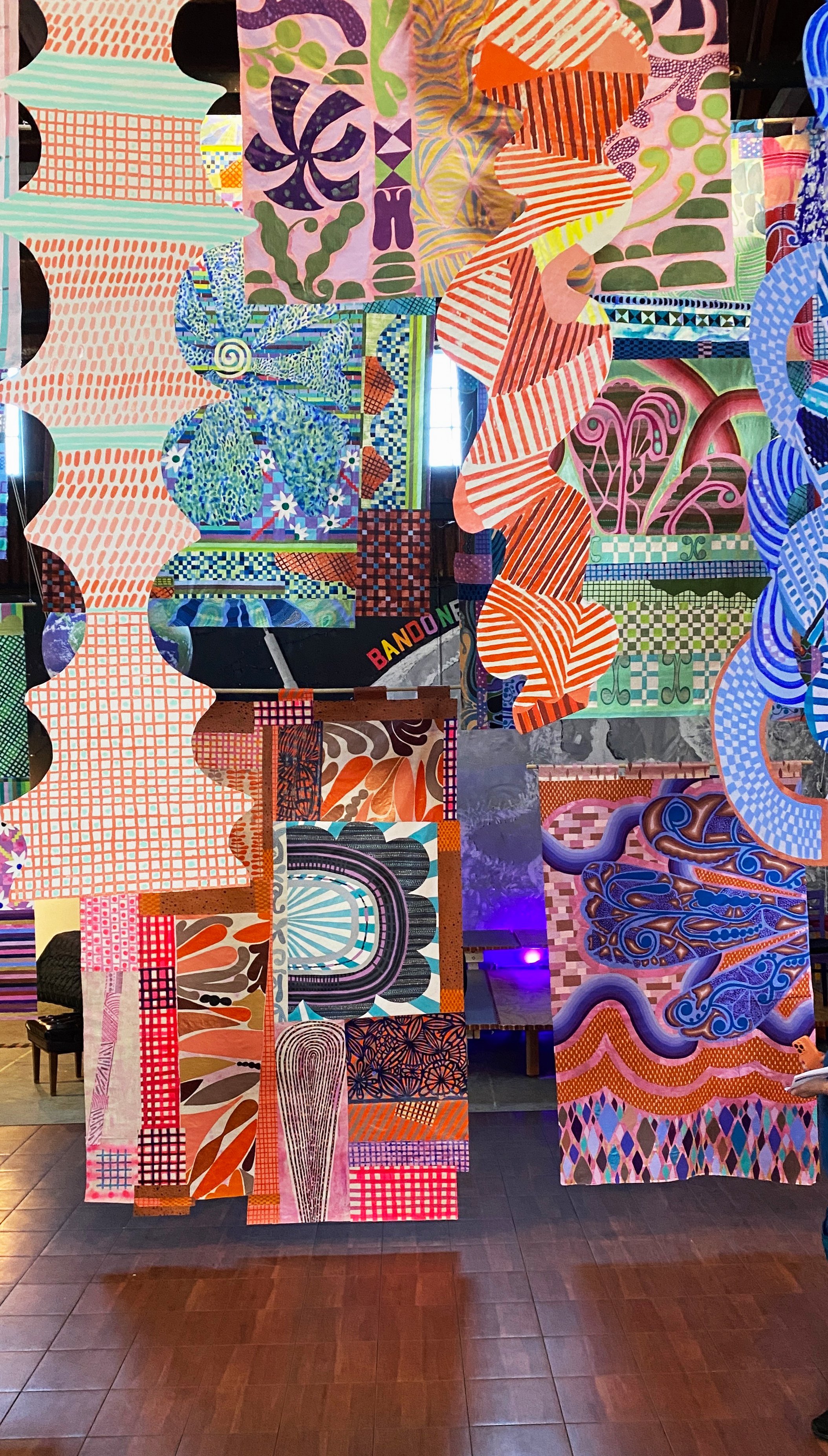 the earth laughs in flowers