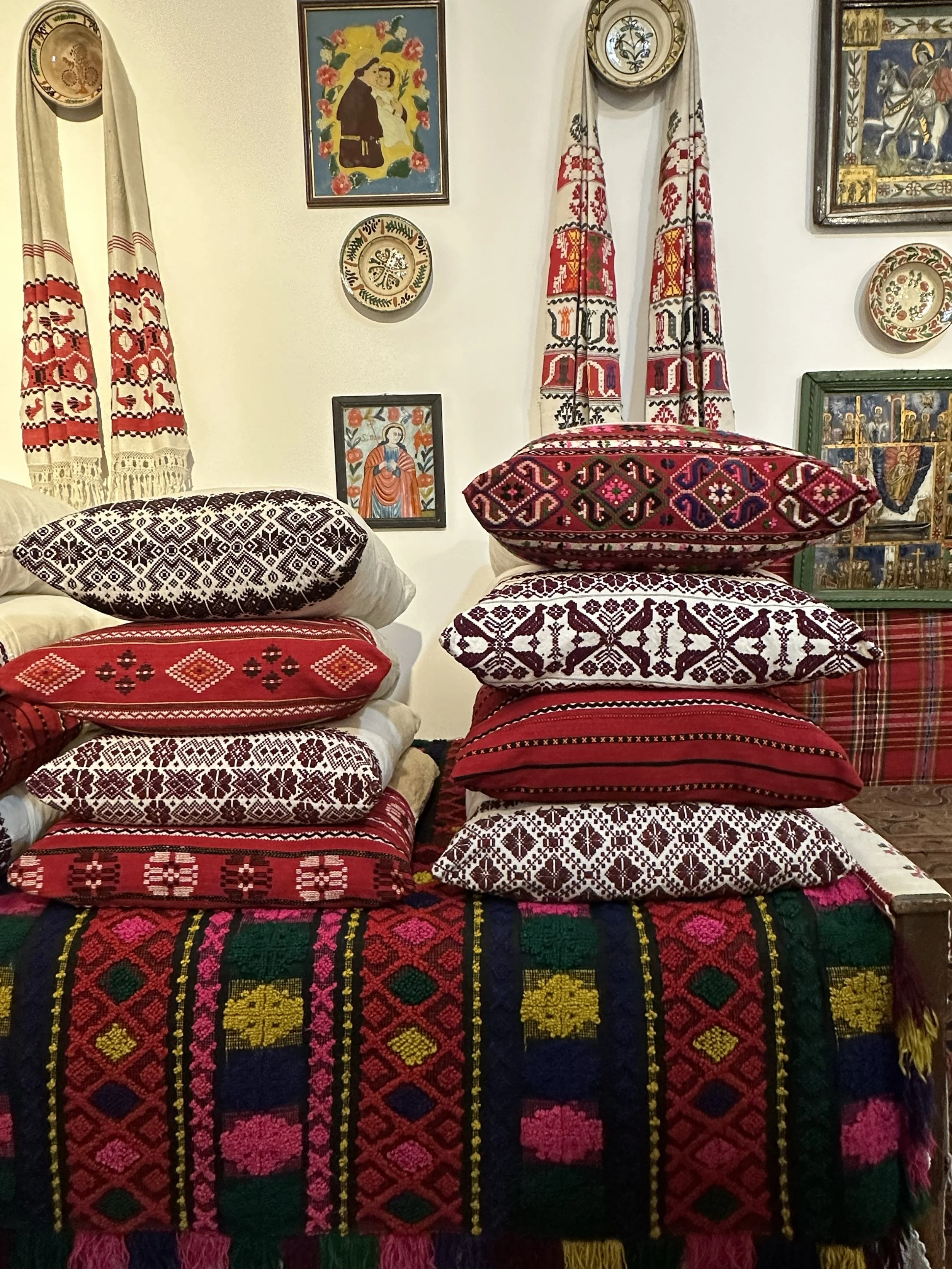 transylvania 8 home int.jpg