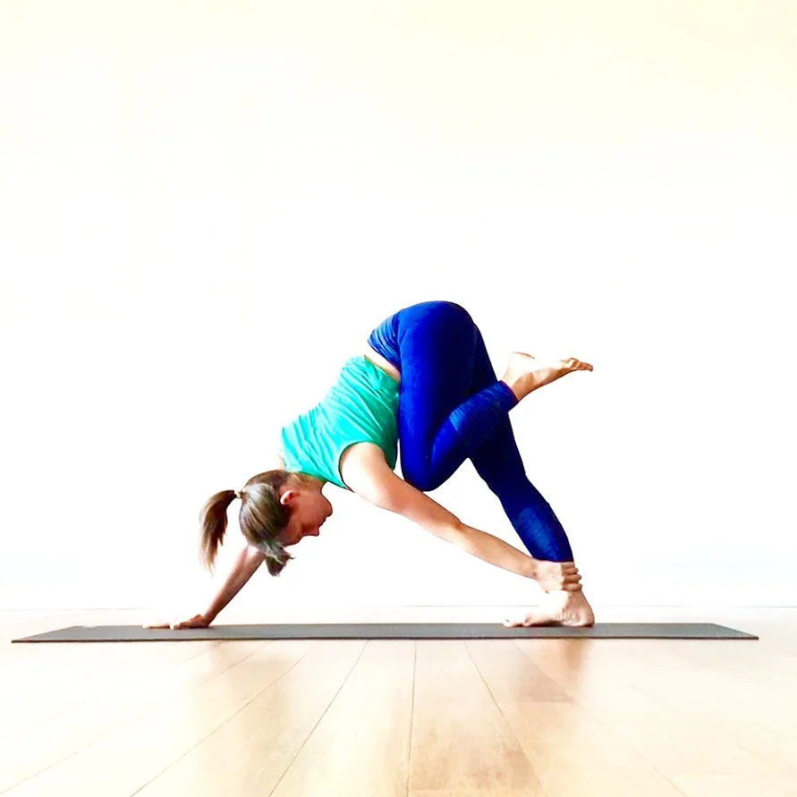 Shifts in the Zodiac: Your Weekly AstroYoga Forecast