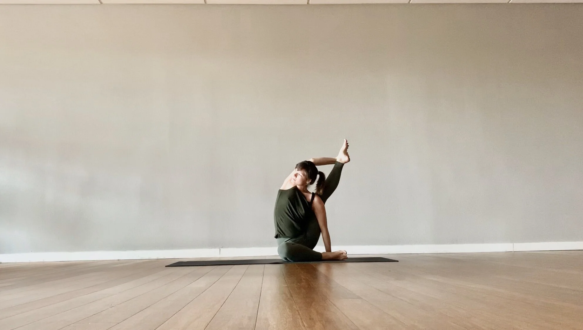 Mars in Scorpio, Mercury Retrograde, and Your AstroYoga Forecast for 11/19/19