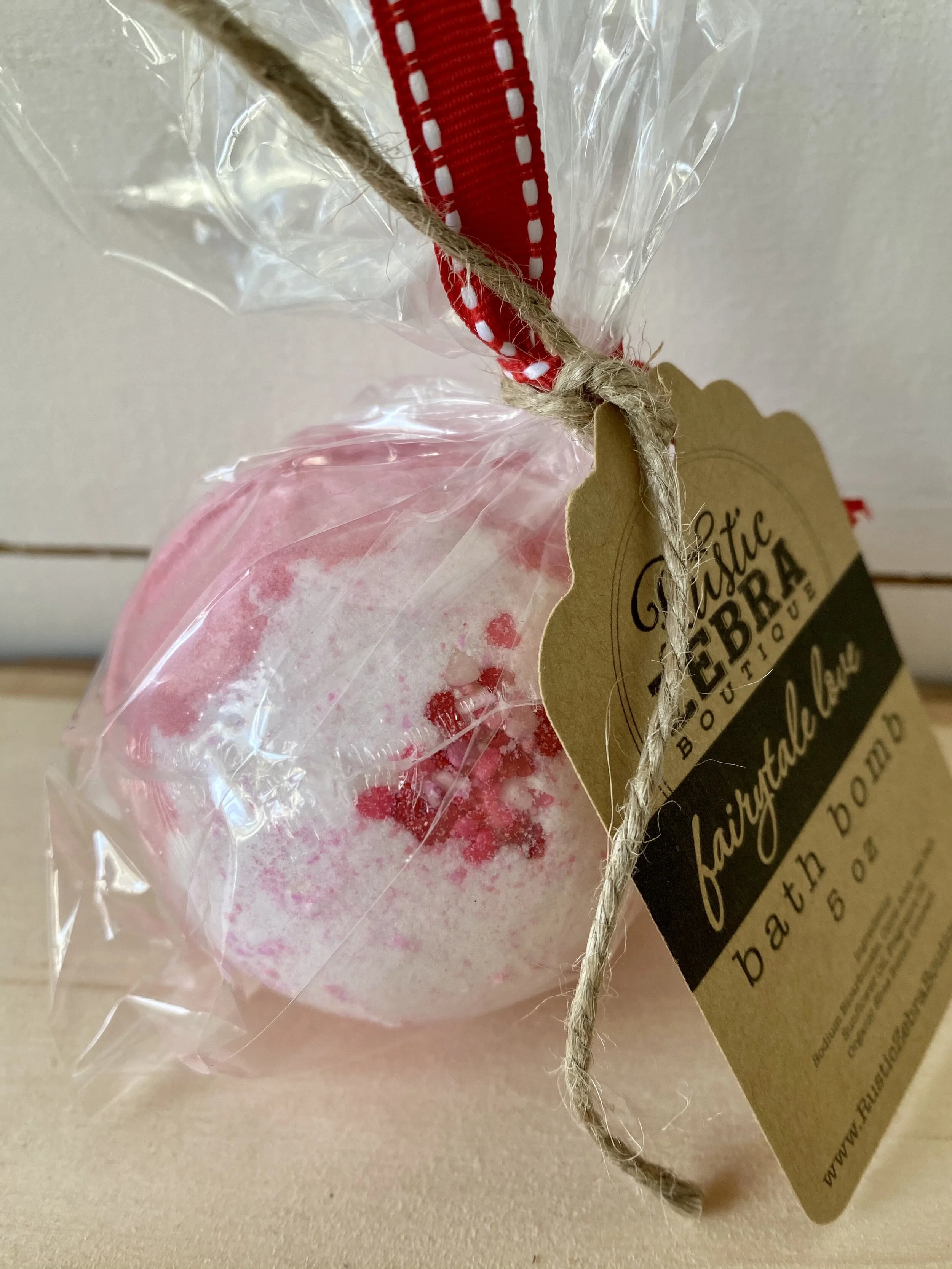 bath bomb fairytale love.JPG