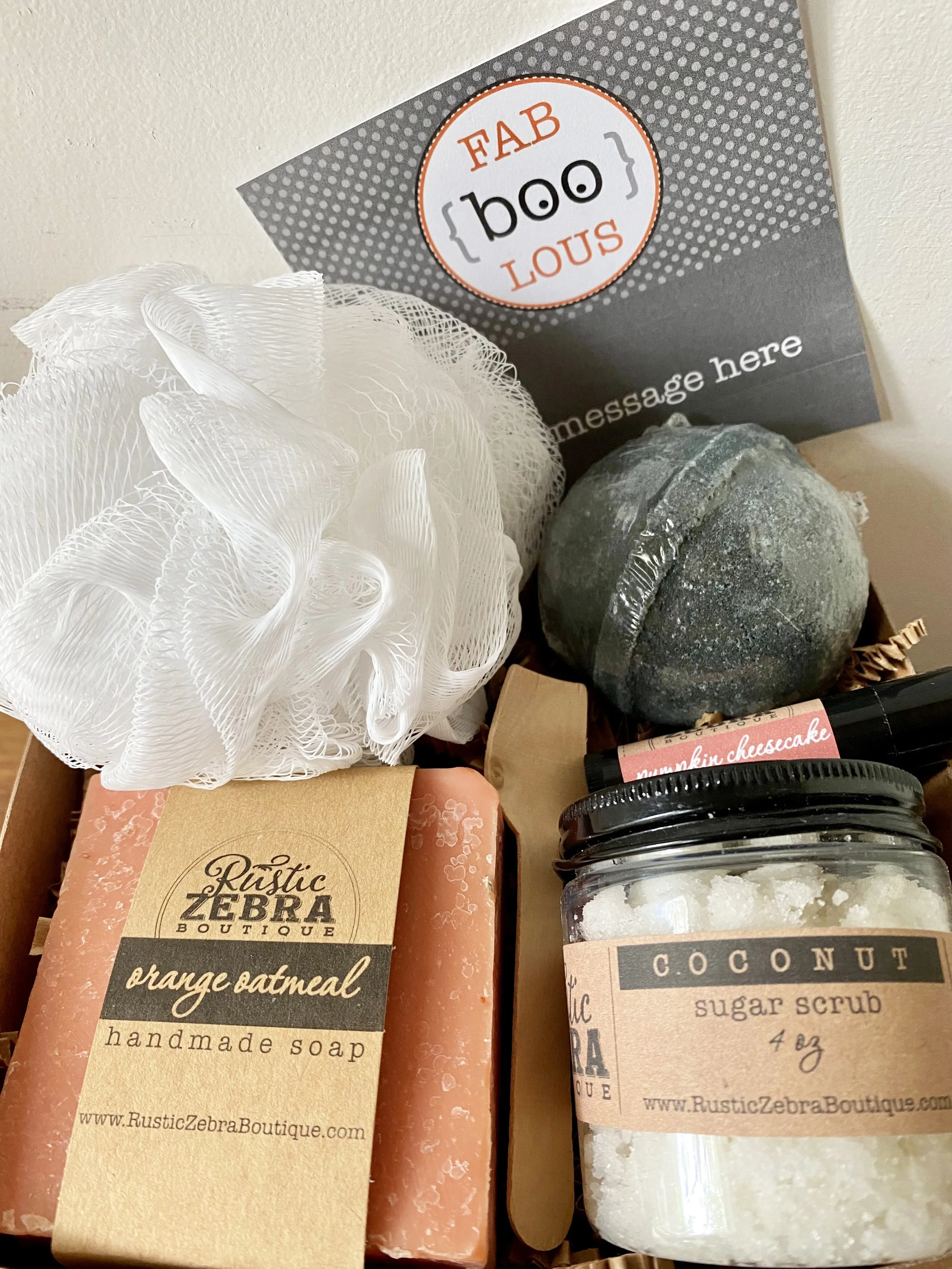 FAB-BOO-LOUS Spa Medium Halloween Gift Box