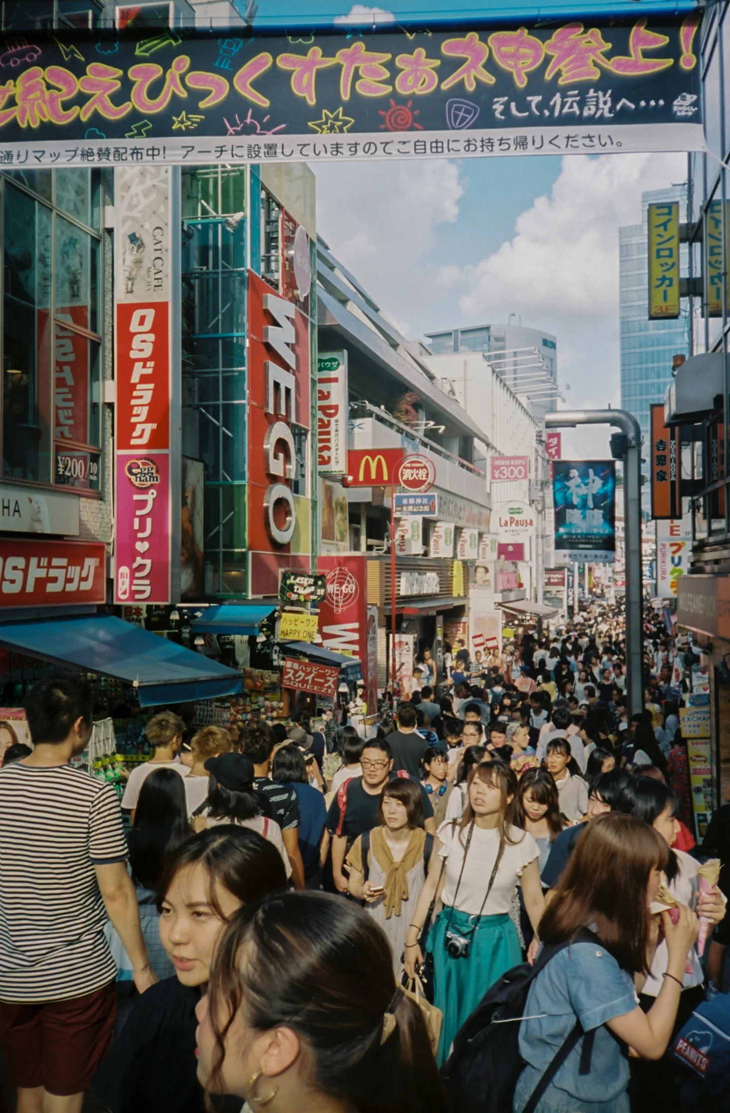 852000-R1-5A.jpg