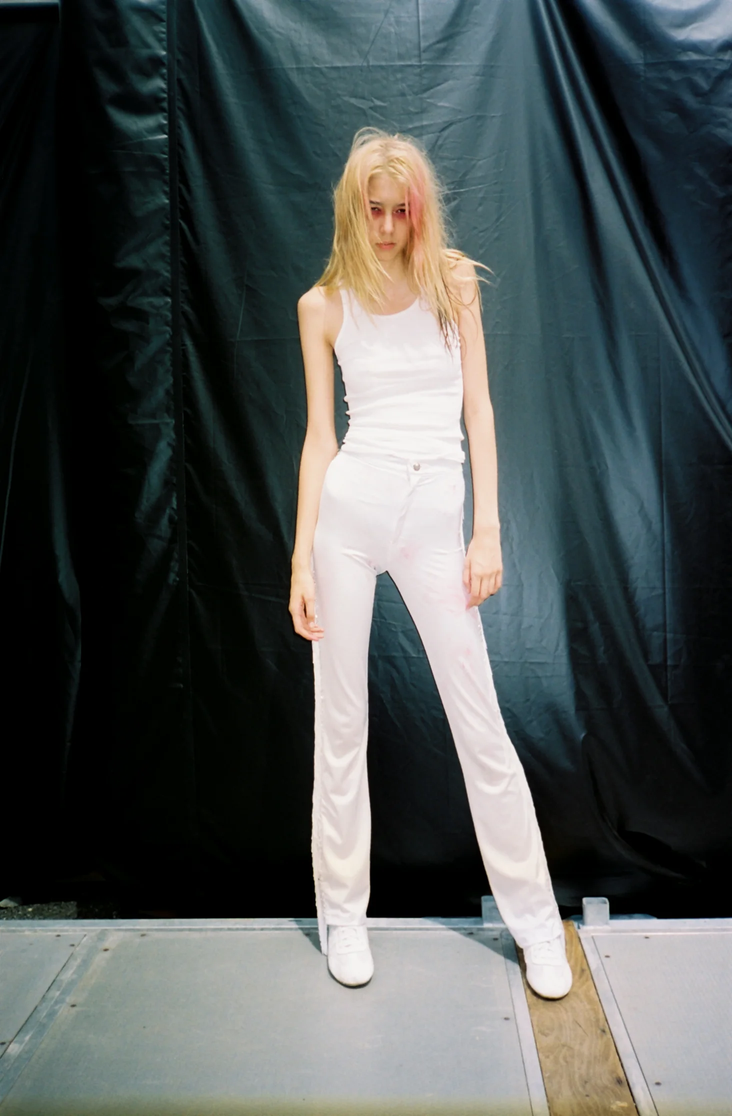 852600-R1-18A.jpg