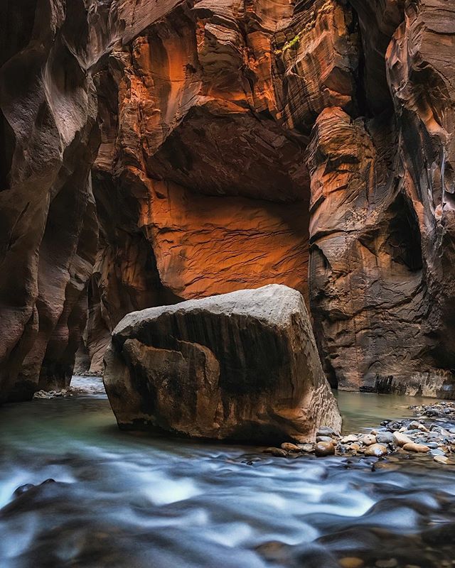 I can see why people return year after year to do this hike. That feeling you get when the walls of the canyon start to glow from the reflected light is something that can&rsquo;t be experienced in many other places in the world. I waited for well ov