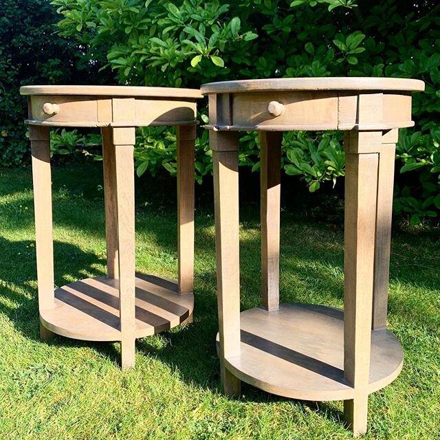 ⭐️SALE ITEMS⭐️Anyone on the hunt for a pair of side tables?? Maybe these will hit the spot. Two neat side tables for a neat space. Beside a bed? Or on either side of a sofa? Height 64cm. Diameter 42cm ⭐️Now &pound;205.00 for the pair⭐️Collection from