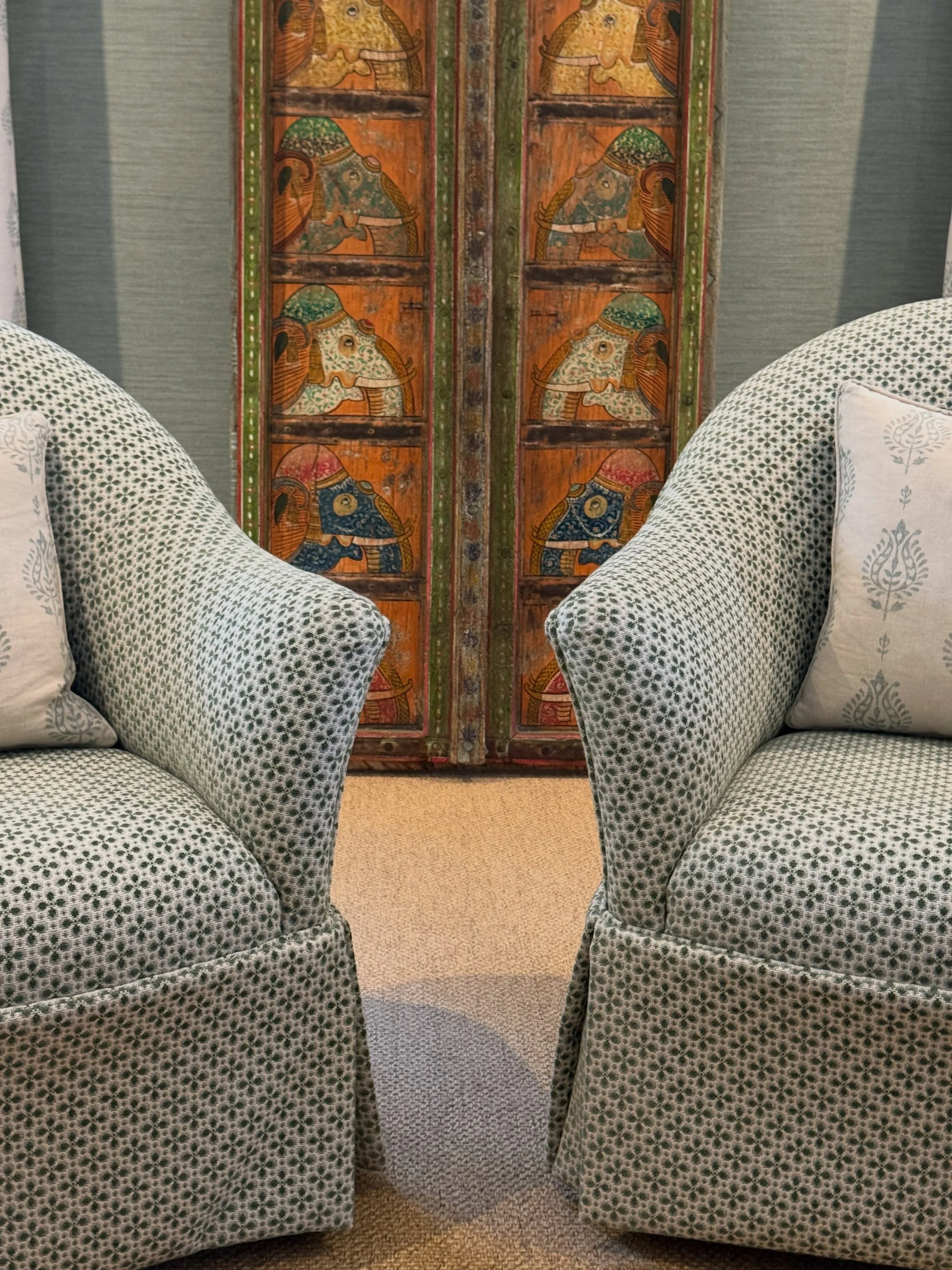 A stunning pair of armchairs for a recent project I&rsquo;ve been working on. More on this room to follow as we pull it together with lamps and cushions&hellip;. Work in progress! We chose a beautiful woven fabric from @colefaxandfowler - originally 