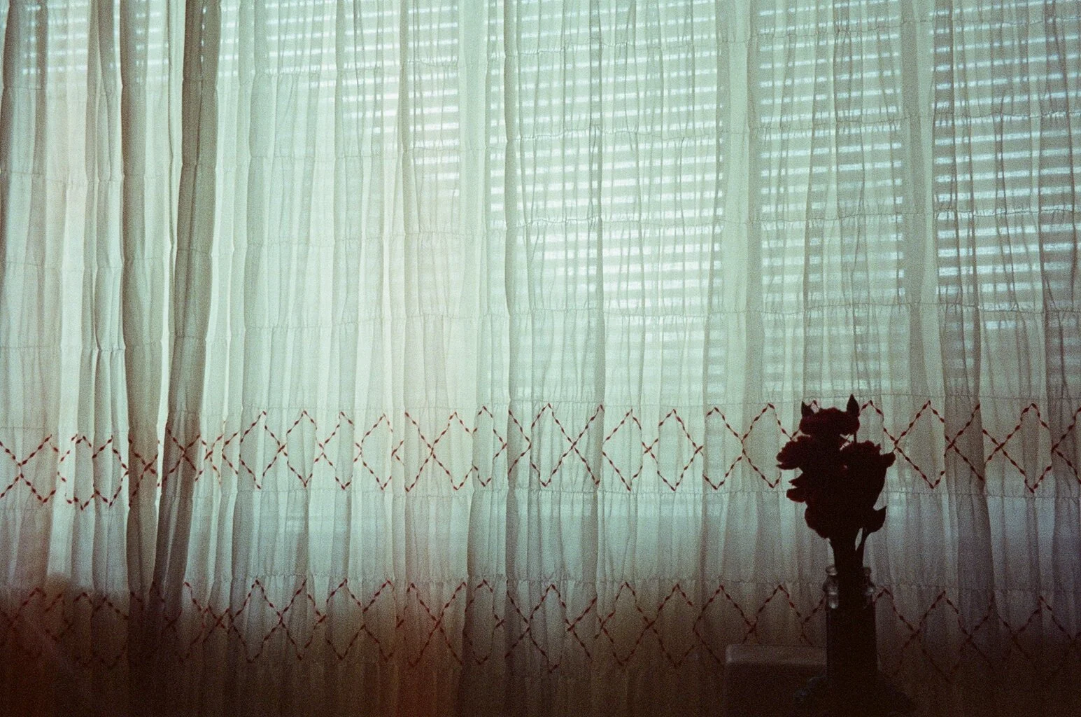 yellow wallpaper