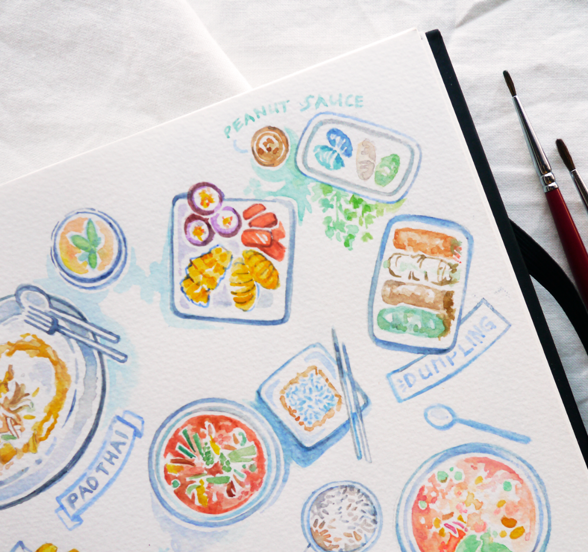 Rice cakes, dumplings, and lots of fresh food made for the ideal small lunch - or snack-instead-of-a-meal-since-we're-busy-walking-around in Bangkok. Vegan food diary & restaurant guide for Thailand: Bangkok