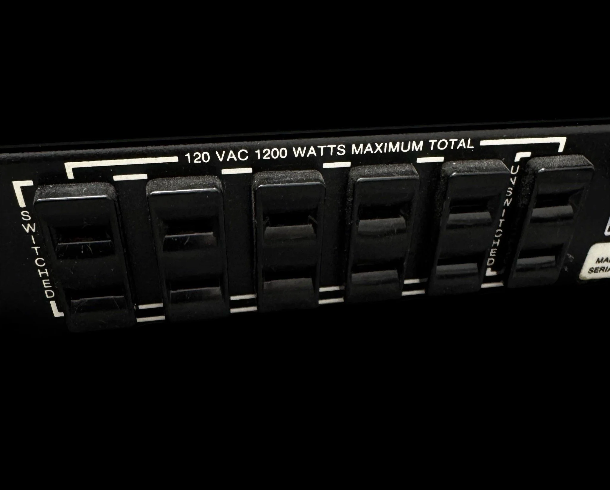 CROWN Straight Line Two Pre-Amp Pic.4.jpg