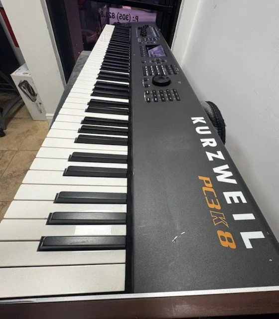 Kurzweil PC3K8 - FESI Preowned Pic.4.jpg