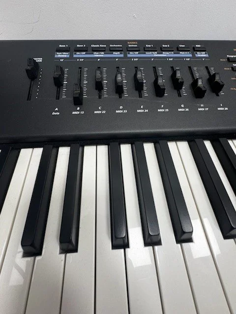 Kurzweil PC3K8 - FESI Preowned Pic.5.jpg