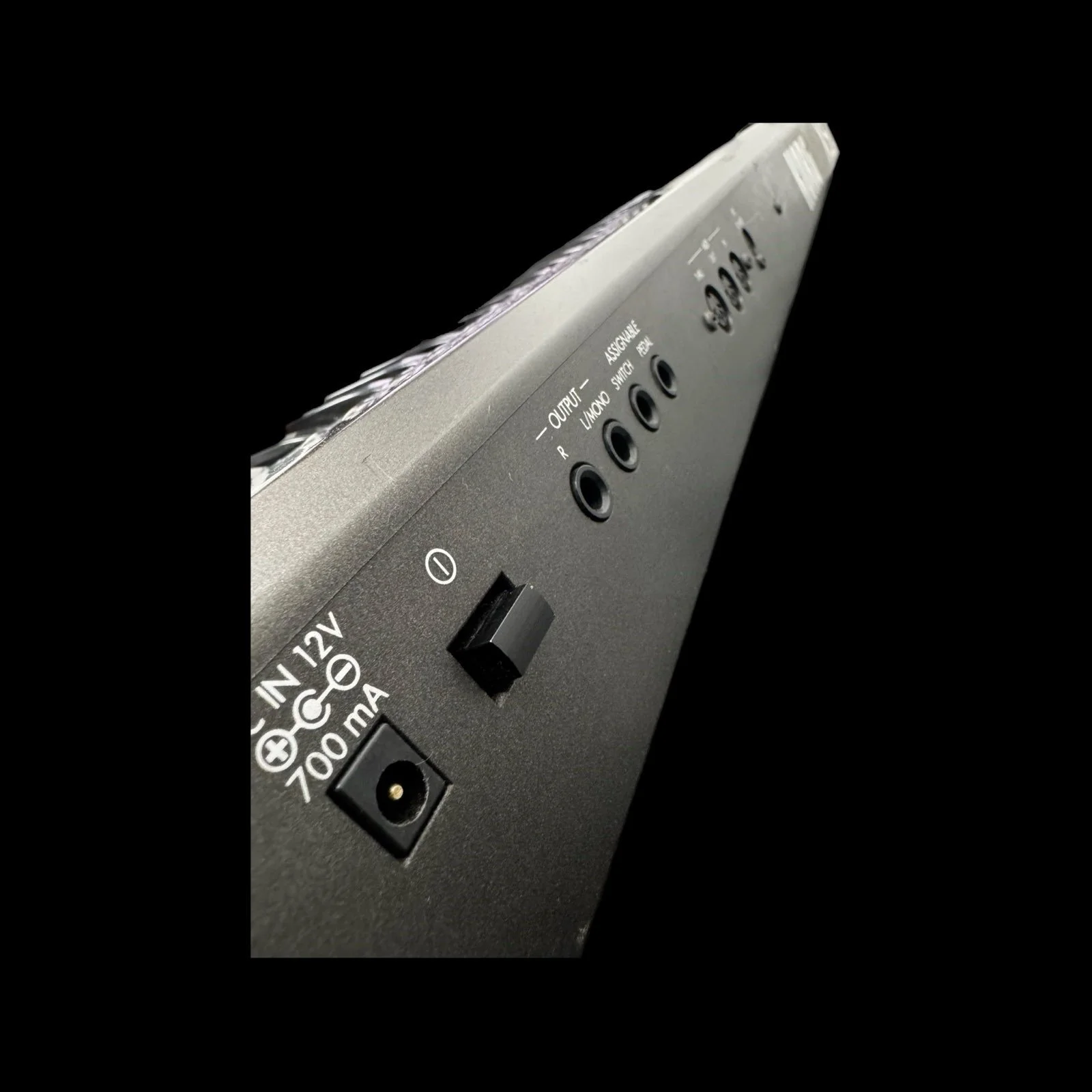 KORG X5D Pic.4.jpg