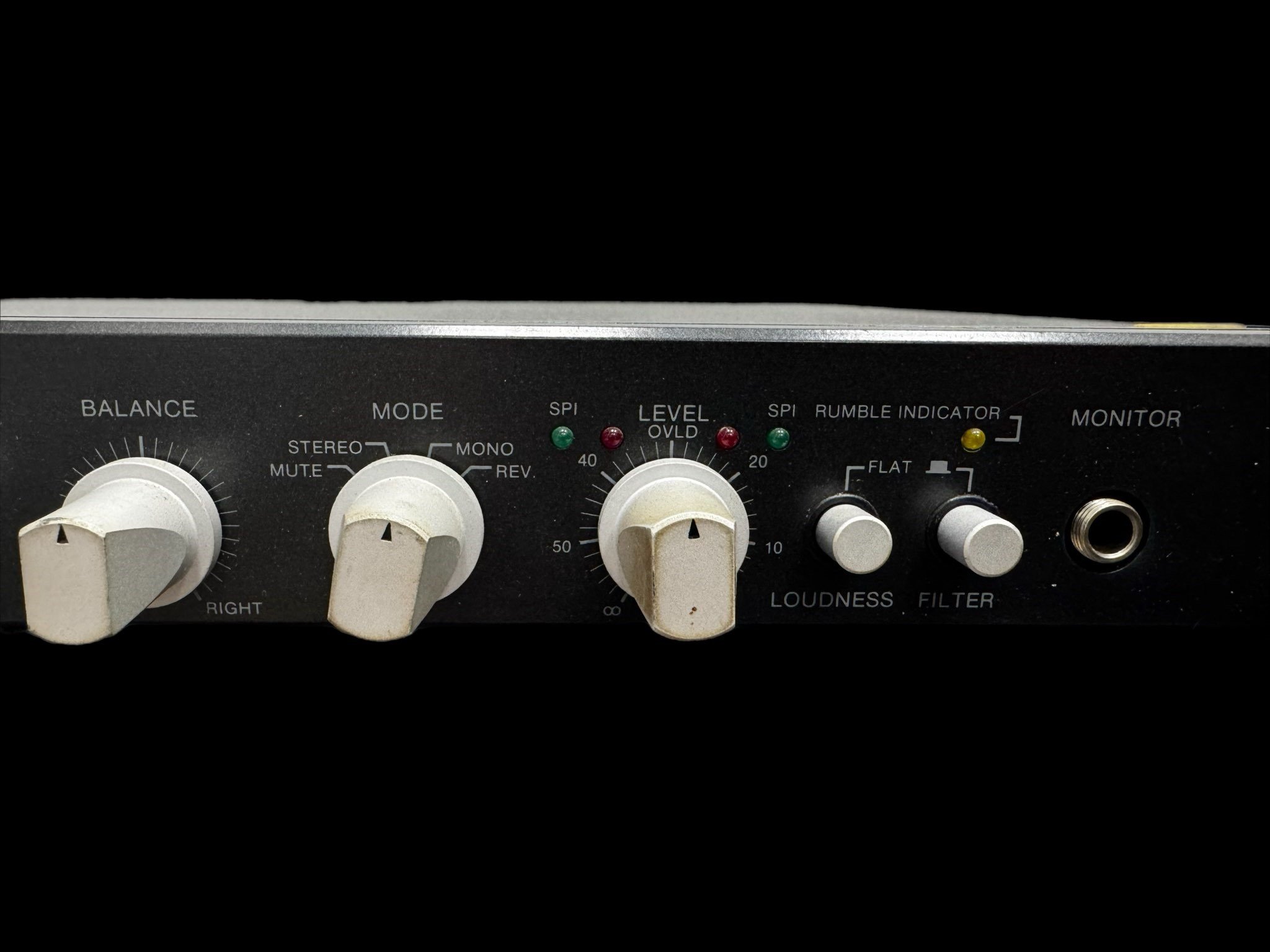 CROWN Straight Line Two Pre-Amp Pic.2.jpg