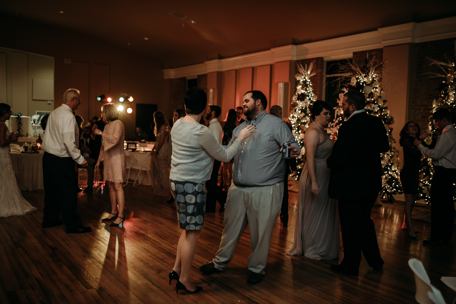 Wedding Photographer in Kentucky
