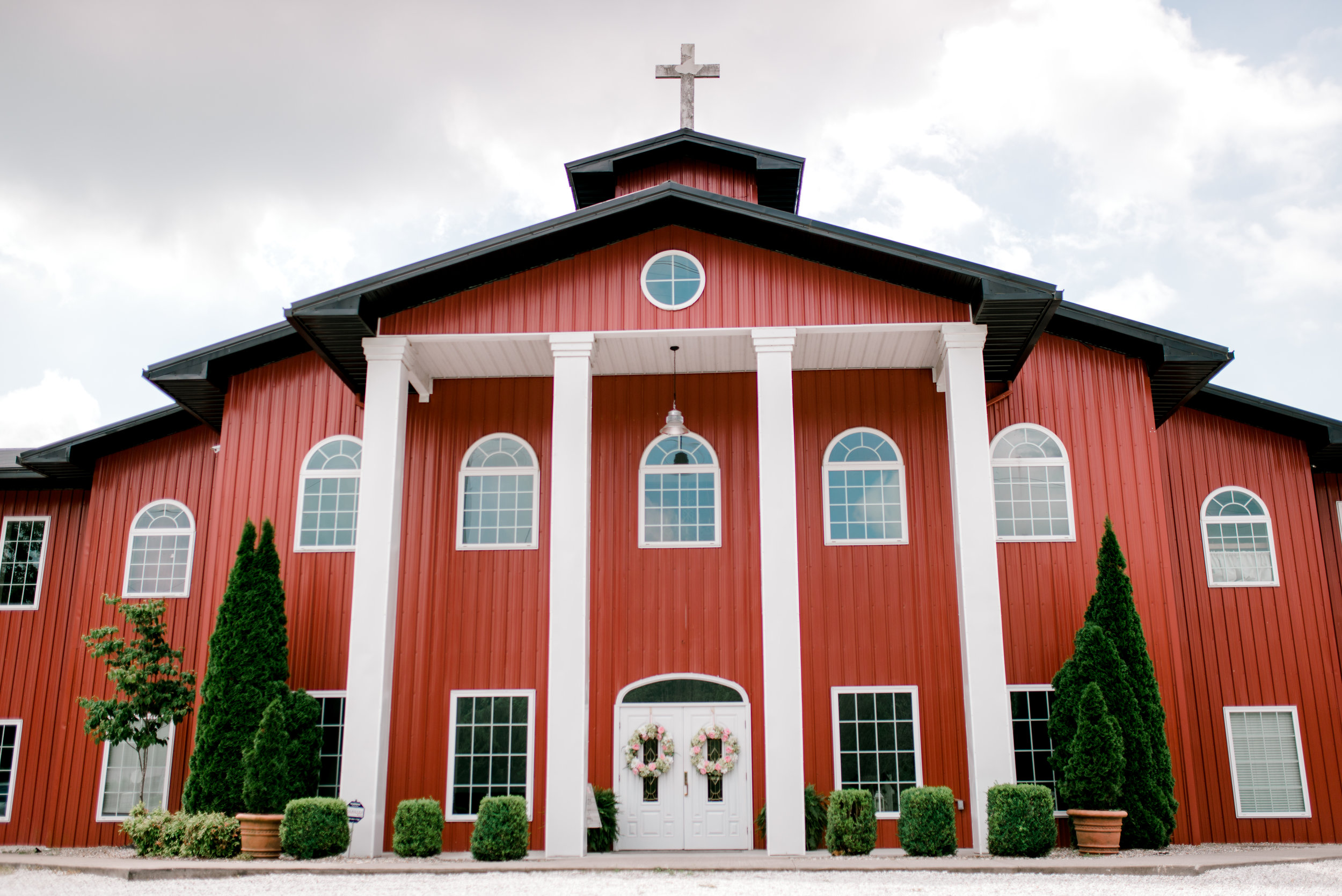 salyersville-first-baptist-church-wedding