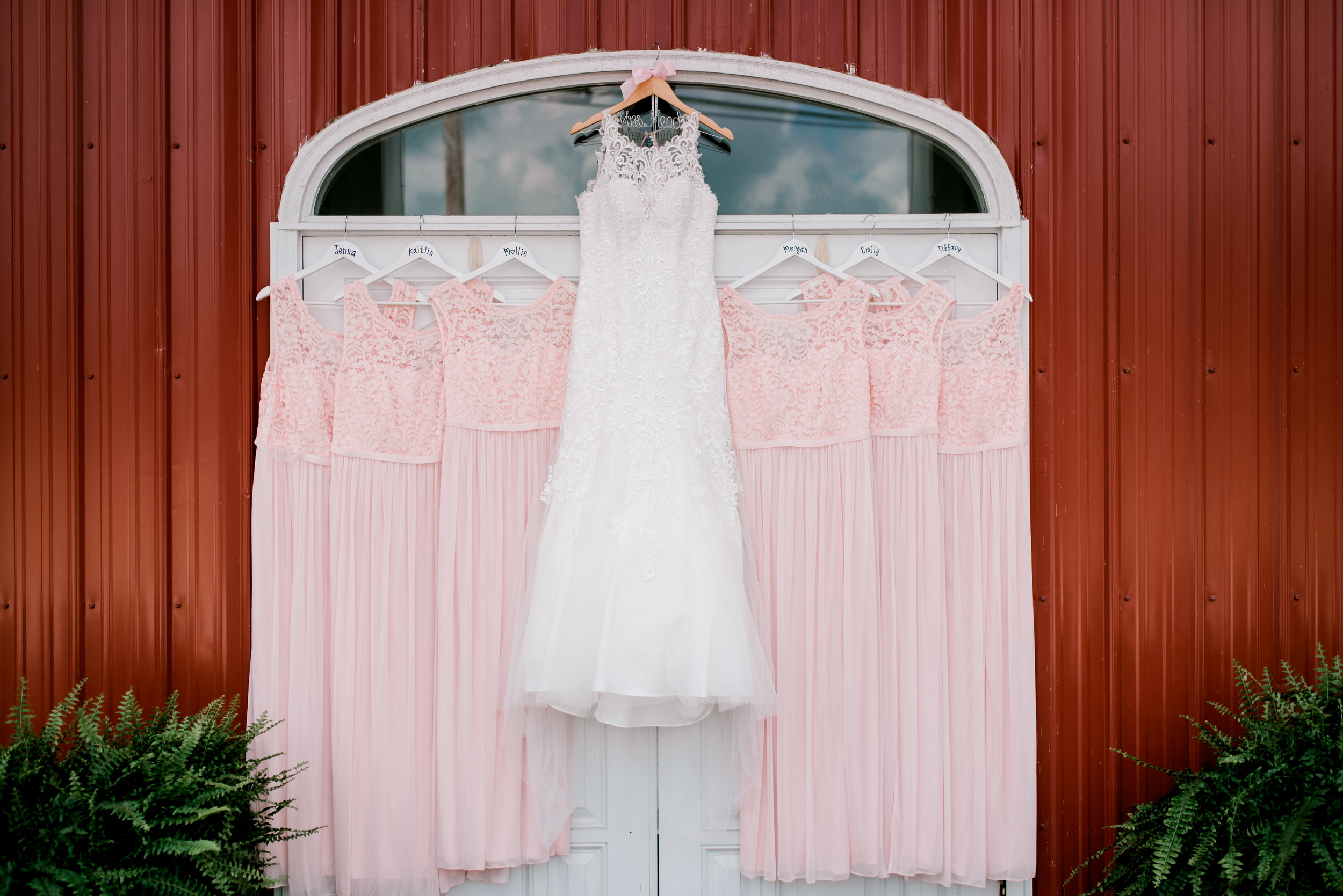 lexington-kentucky-wedding-photographer-dress