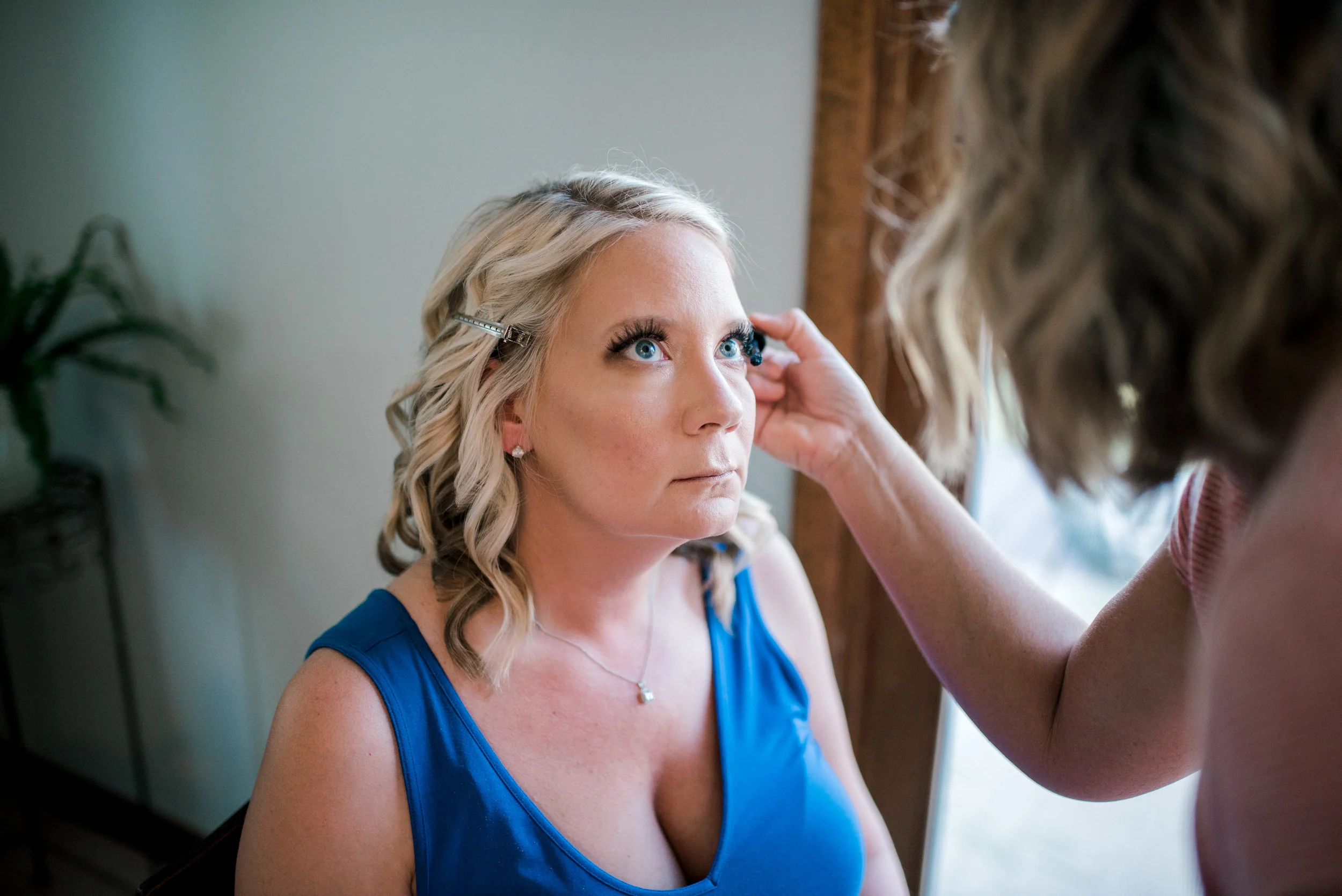 lexington-kentucky-wedding-photographer-bride-makeup