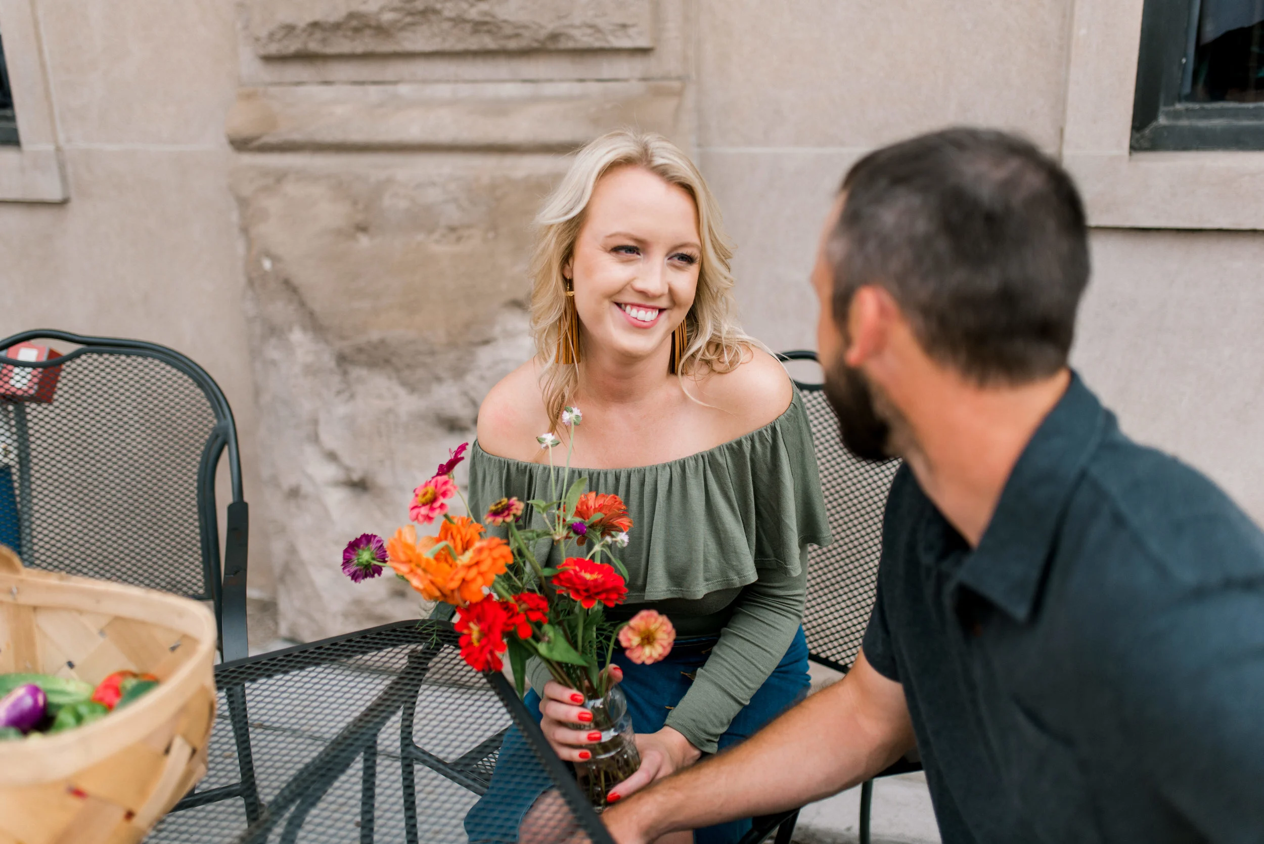 lexington-wedding-photographer-fun-engagement