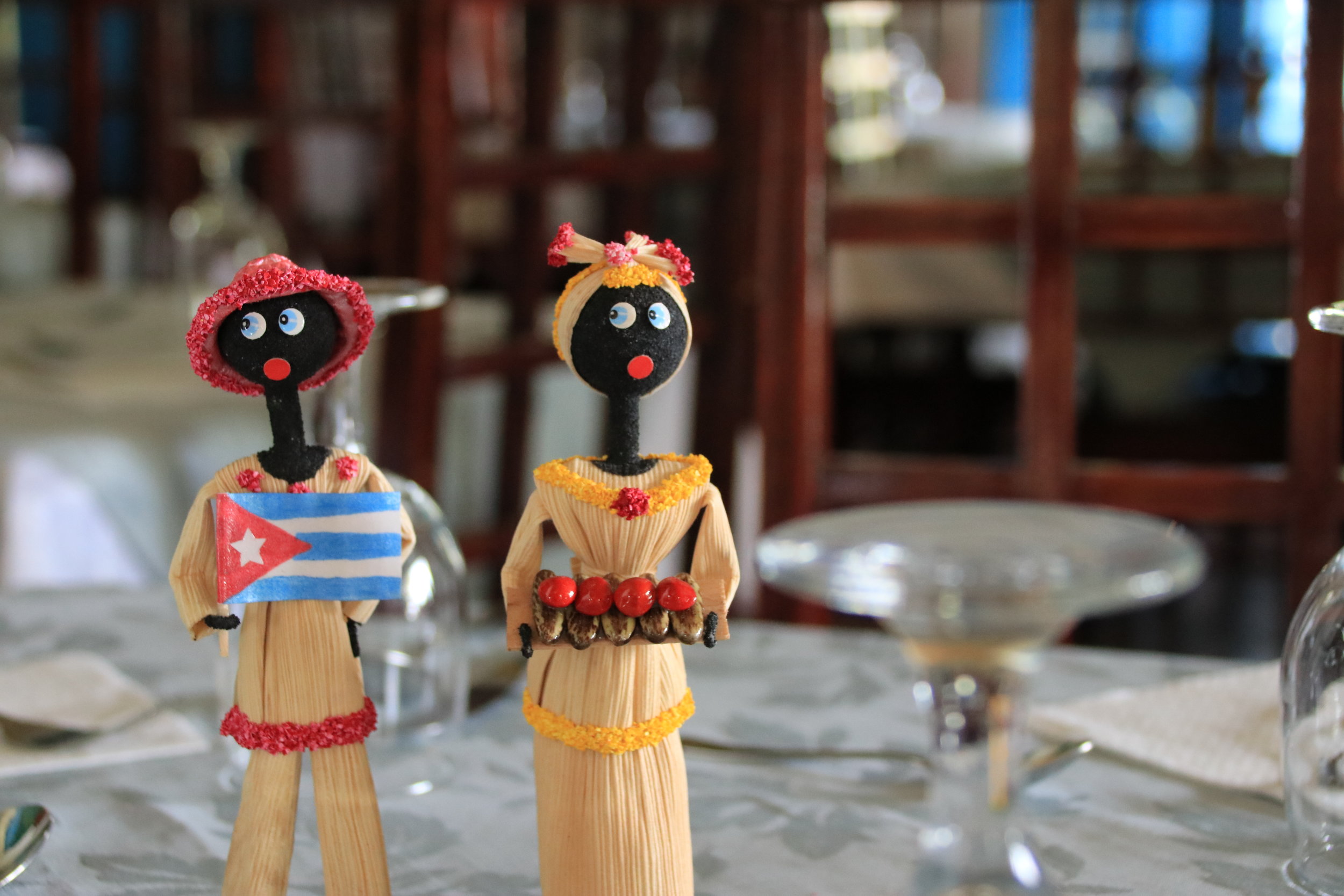 IMG_2559 table dolls.JPG