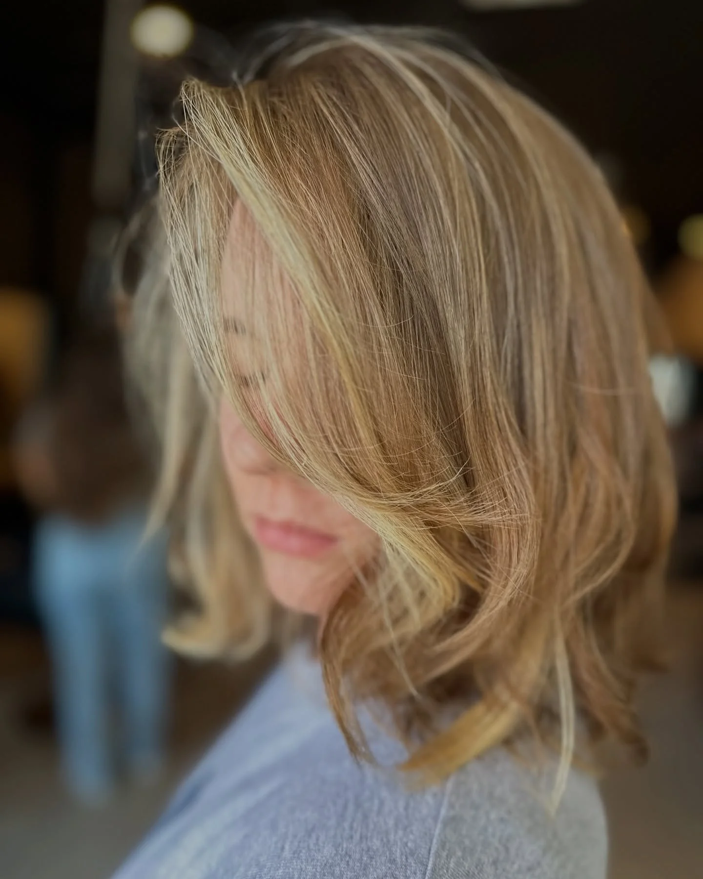 transformation thursday for this babe 

cut by @hairbymatthewbenson

color by @ashleehair_