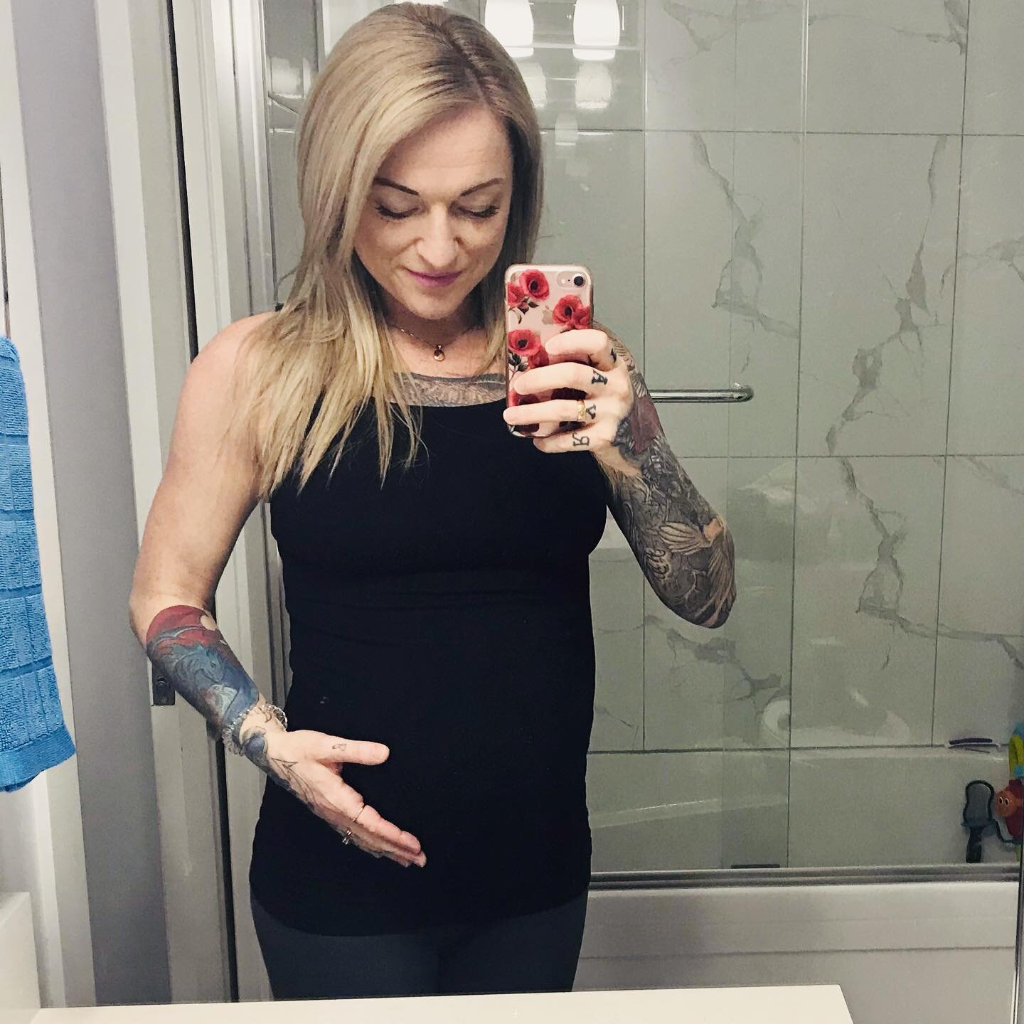 My little 35 week bump - continued from previous post...

What else can I tell you...I go through several pairs of underwear daily. I can&rsquo;t even laugh without a dribble. Sometimes I don&rsquo;t even have to laugh...I leak anyway 🤦&zwj;♀️ TMI I