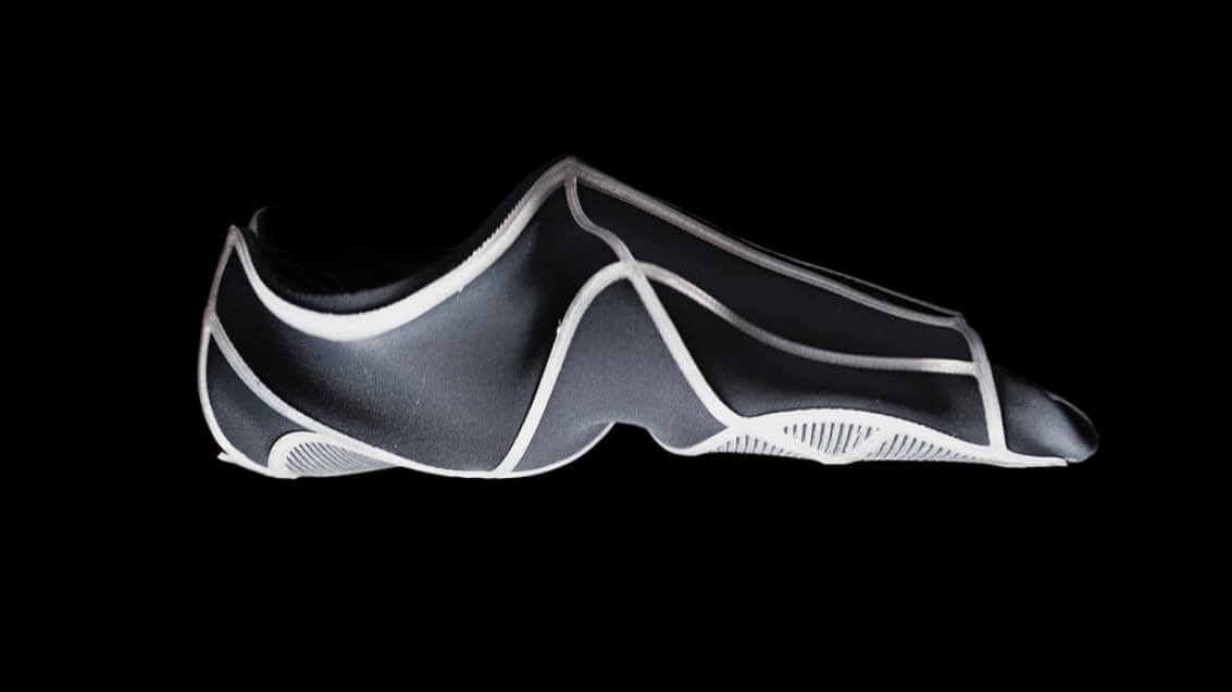 minimal_shoe.jpg
