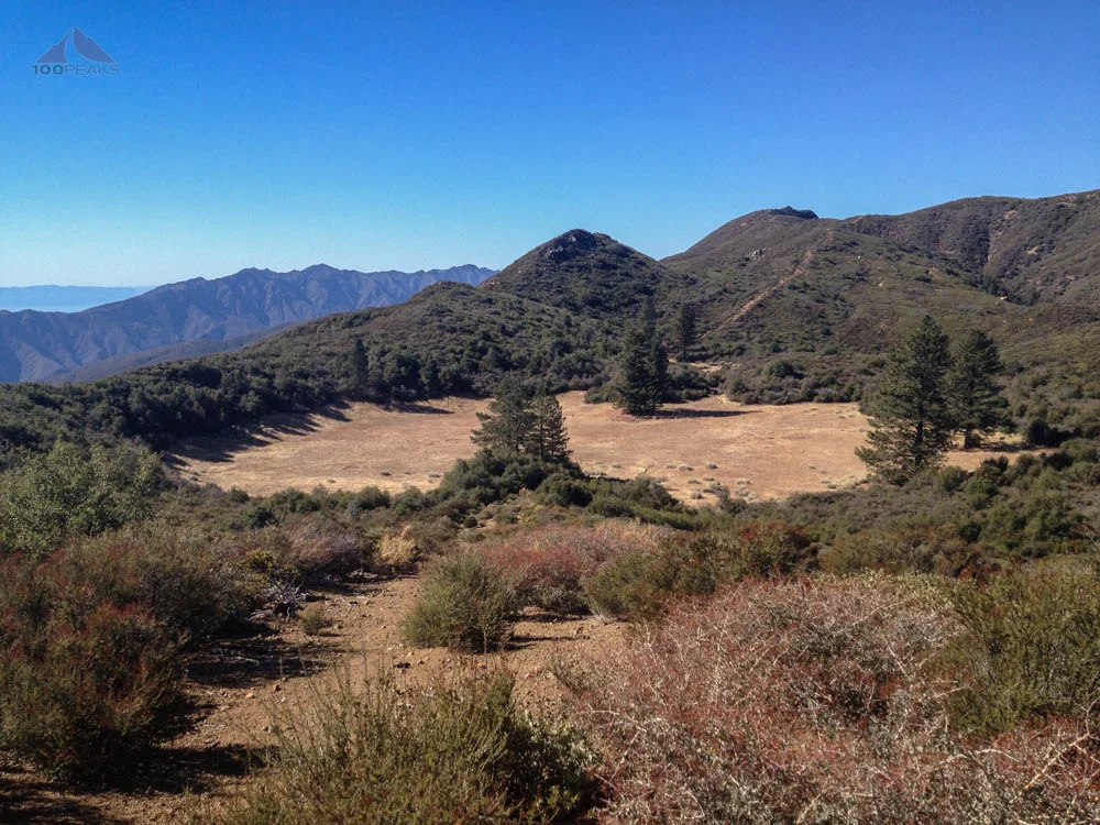Dry Lakes Ridge - Hiking to a Lost World