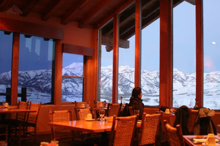 Breakfast with a another view of the Grand Tetons