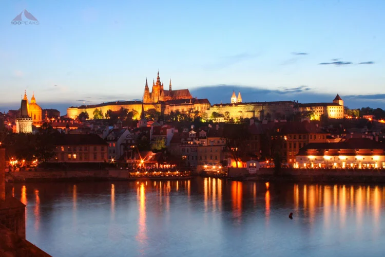 The castle at night